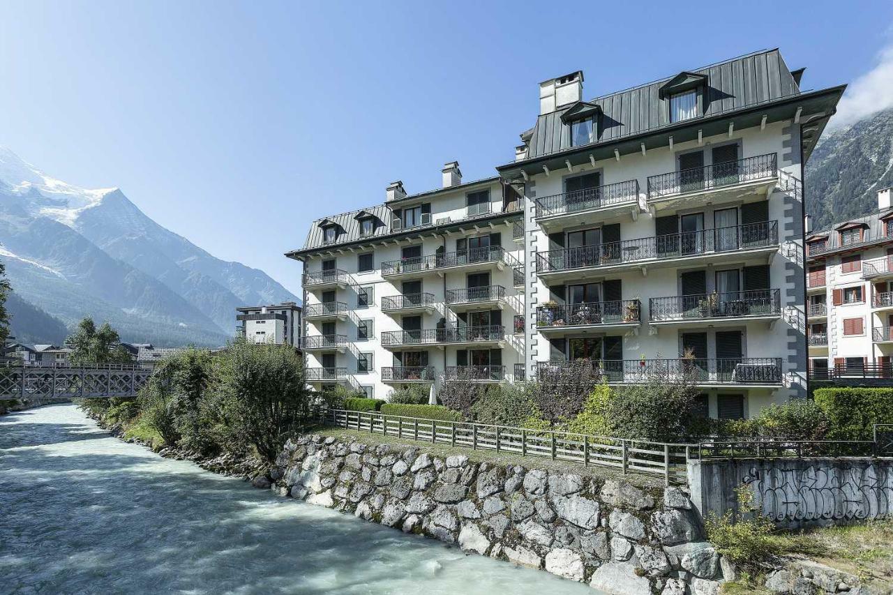 Apartment Ensa - Alpes Travel - Central Chamonix - Sleeps 4 Экстерьер фото